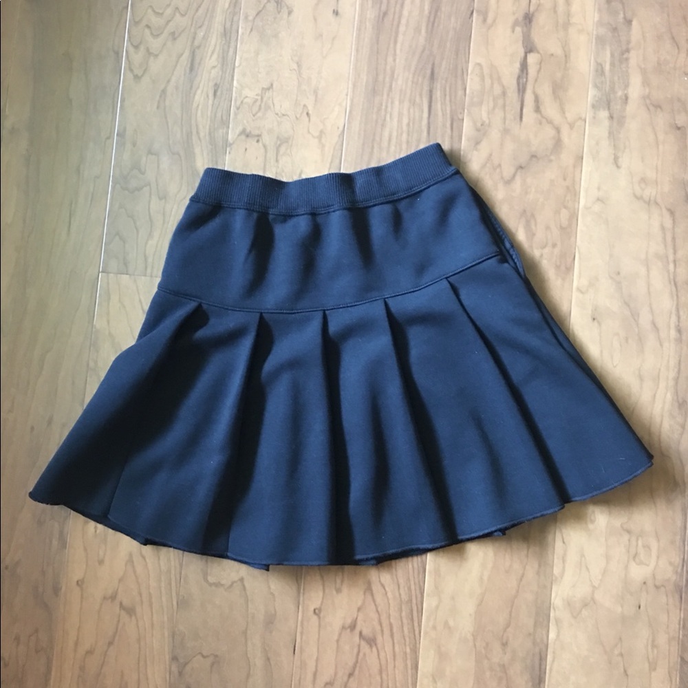 Black skirt